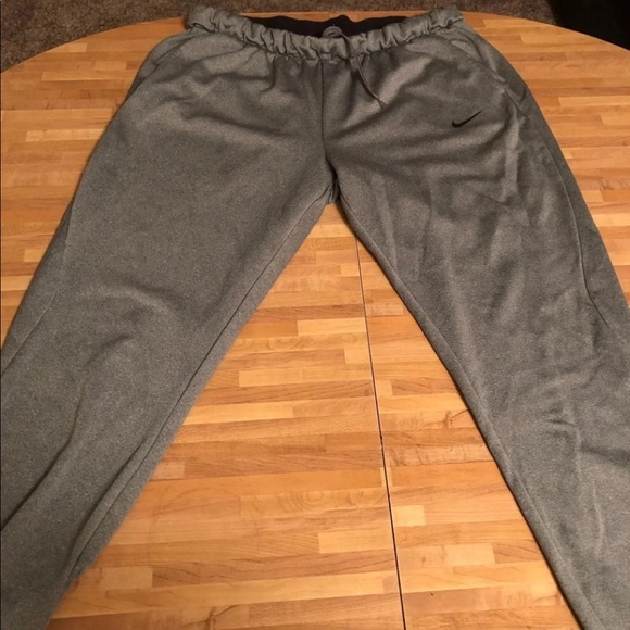 Nike Pants - Size Large Sweatpants NIKE Grey